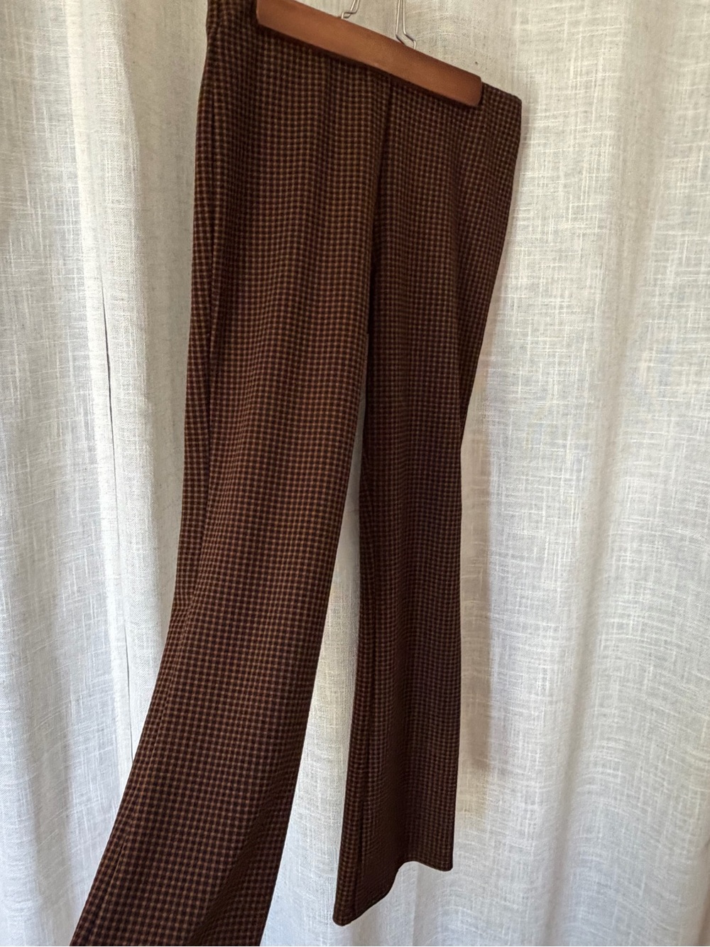 Elodie Brown Houndstooth Ankle Pants